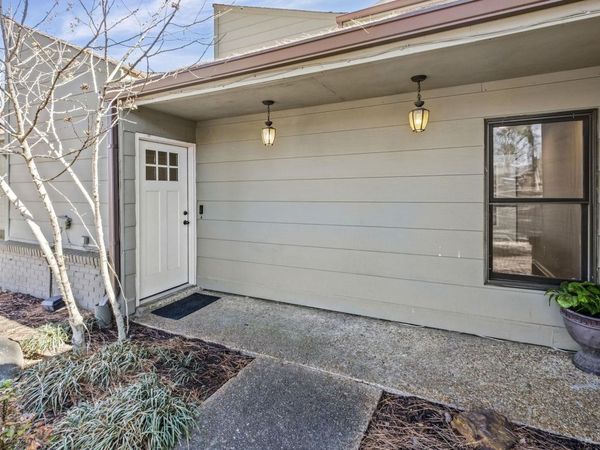 1942 ALLENBY RD, Germantown, TN 38139