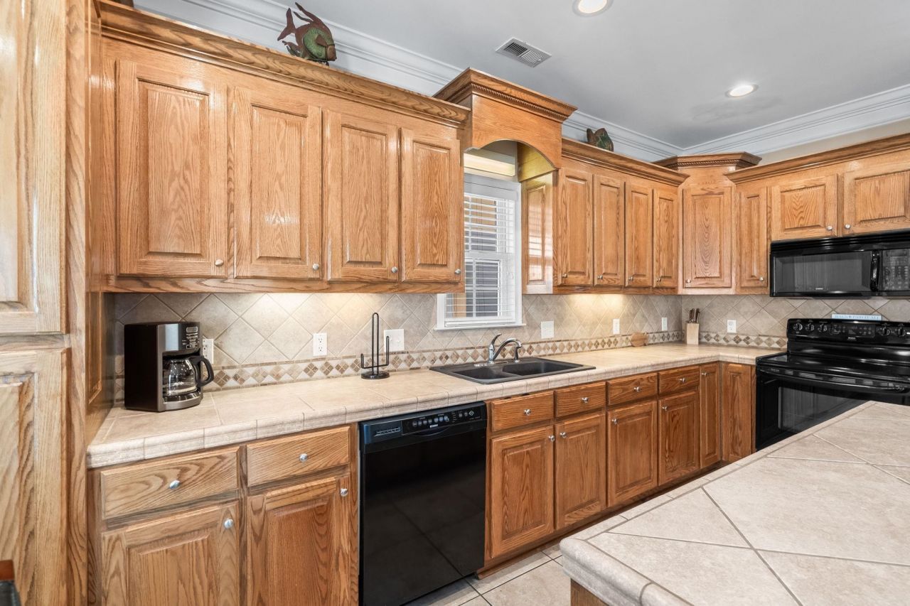 6001 - Mh141c S Kings Hwy. Photo 20