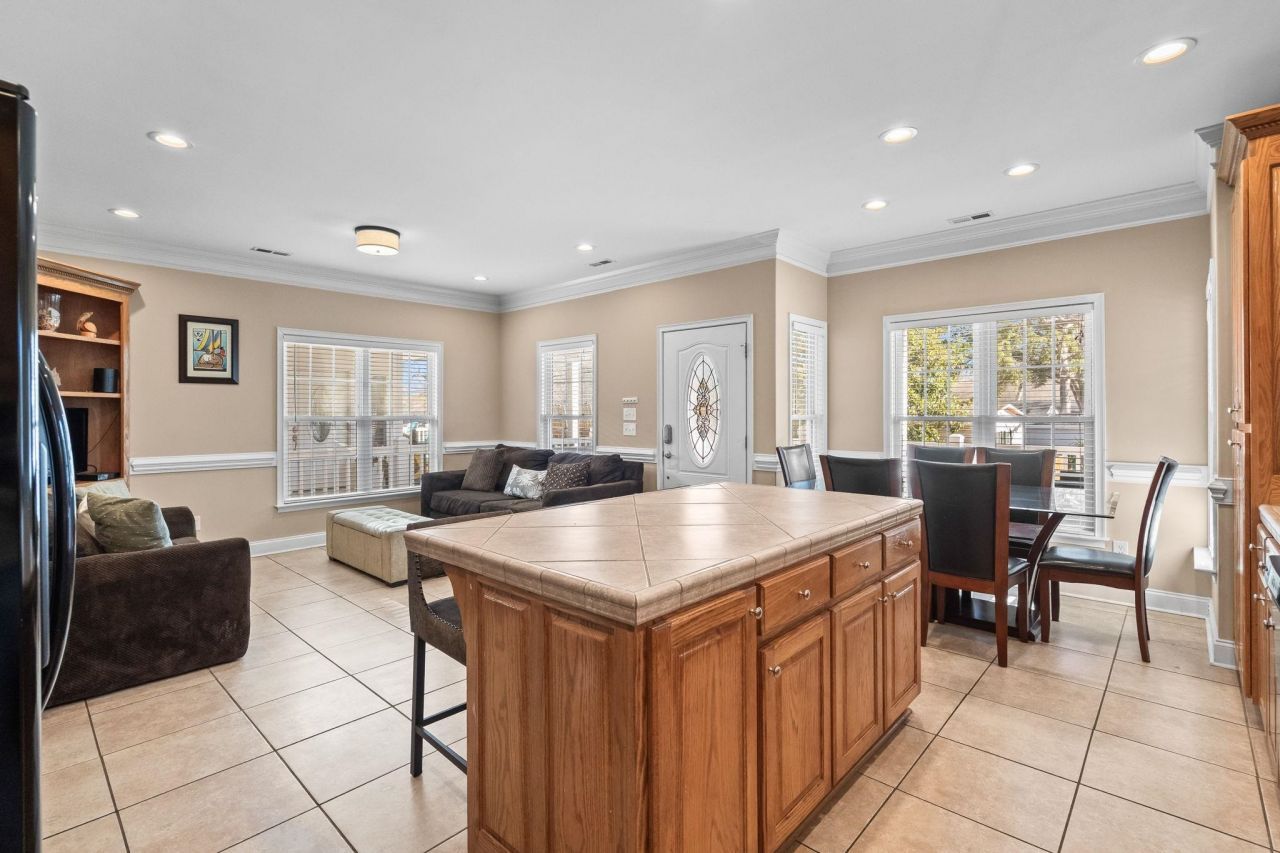 6001 - Mh141c S Kings Hwy. Photo 24