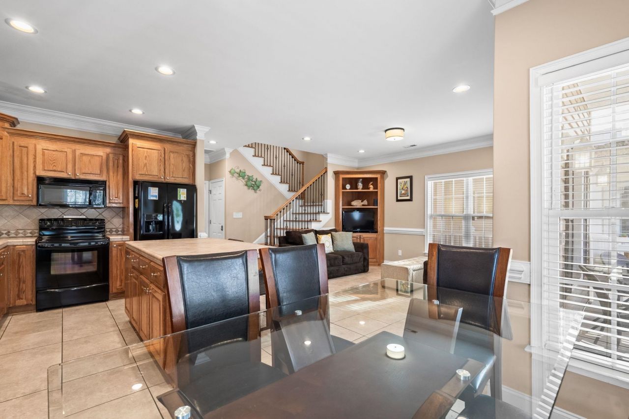 6001 - Mh141c S Kings Hwy. Photo 27