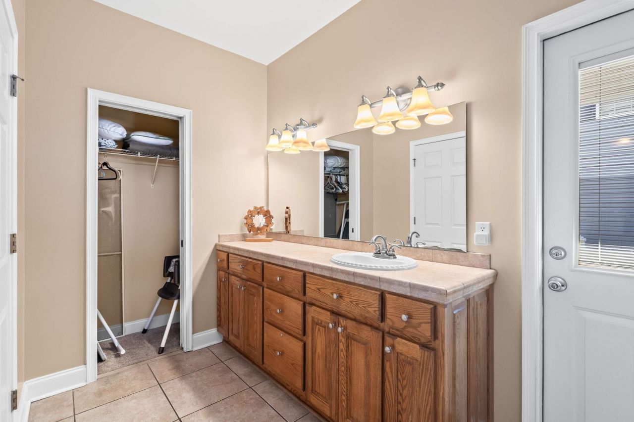 6001 - Mh141c S Kings Hwy. Photo 31