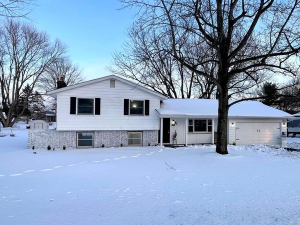 471 Mink Street SW, Pataskala, OH 43062