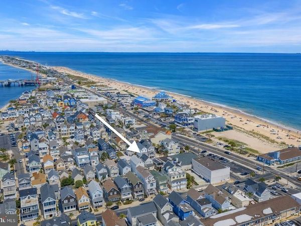6 BEACH STREET, SEA BRIGHT, NJ 07760