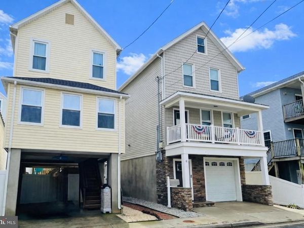 6 BEACH STREET, SEA BRIGHT, NJ 07760