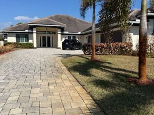 4053 SW Rivers End Way, Palm City, FL 34990