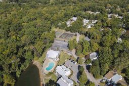 103 Leeward Road photo 4