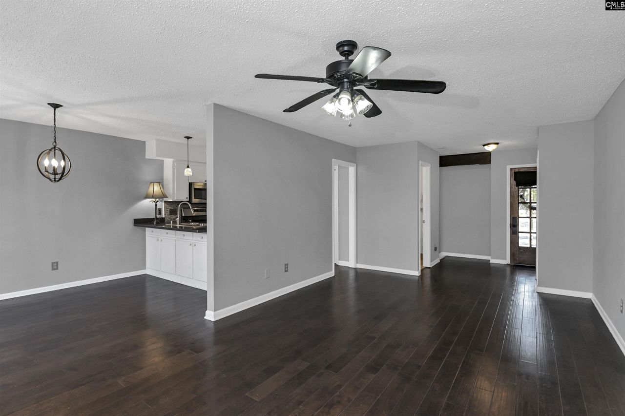 103 Leeward Road Photo 8