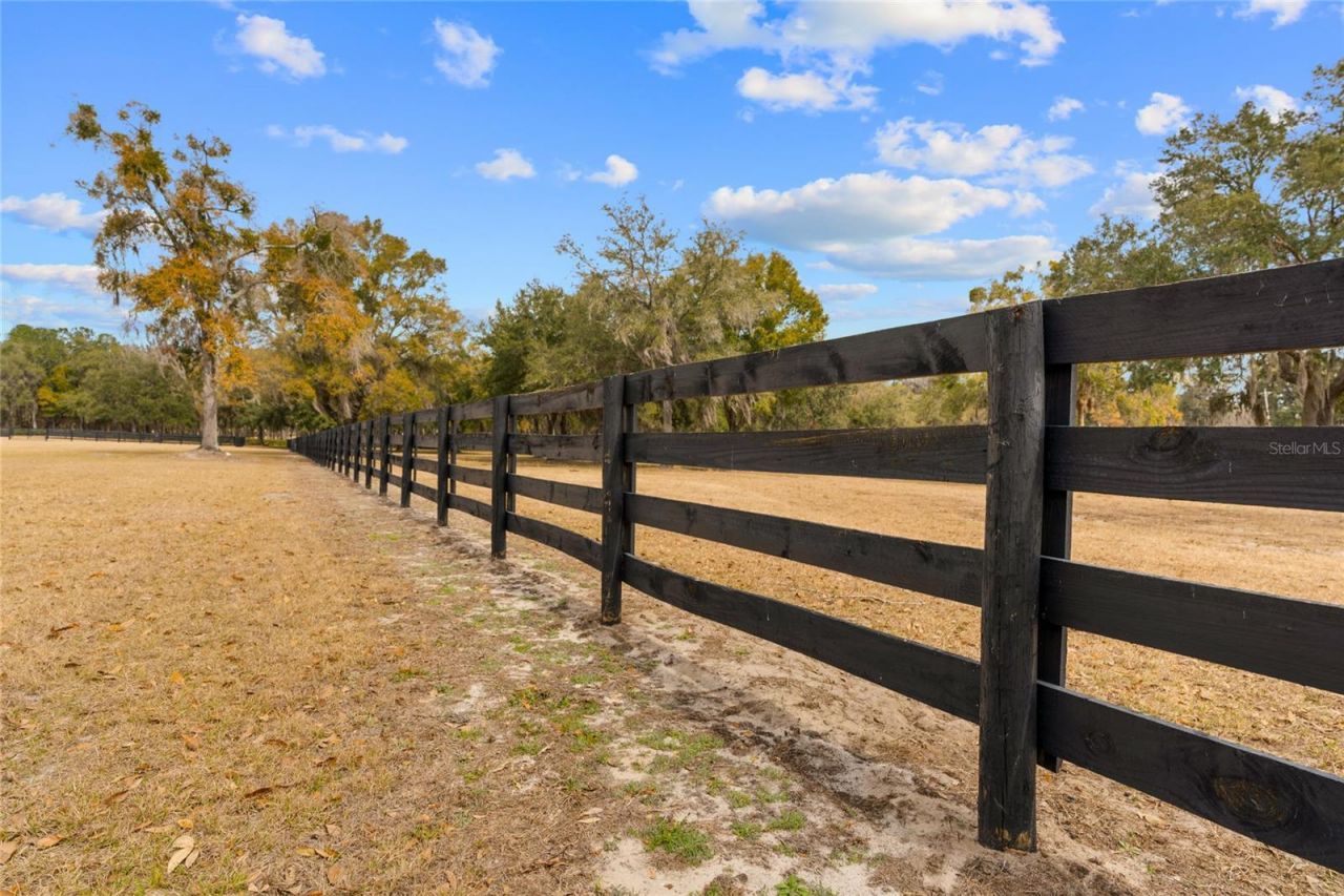 12350 NW Hwy 225 NW Hwy 225, Reddick, FL 32686 Photo