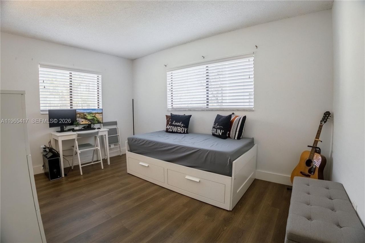 8045 SW 107th Ave, Unit 212, Miami, FL 33173 Photo