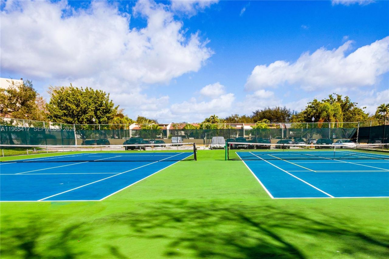 8045 SW 107th Ave, Unit 212, Miami, FL 33173 Photo