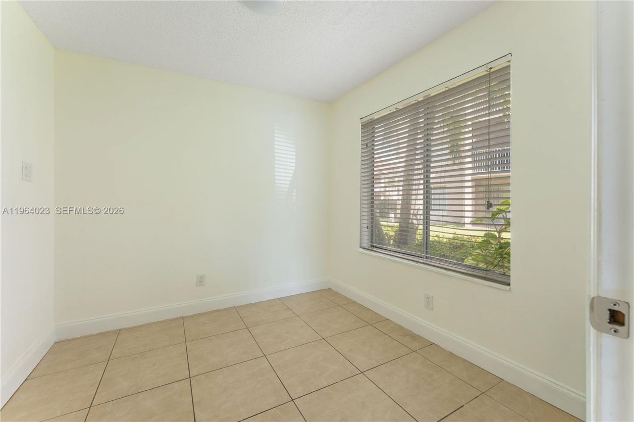 10521 SW 157th Pl, Unit 102, Miami, FL 33196 Photo