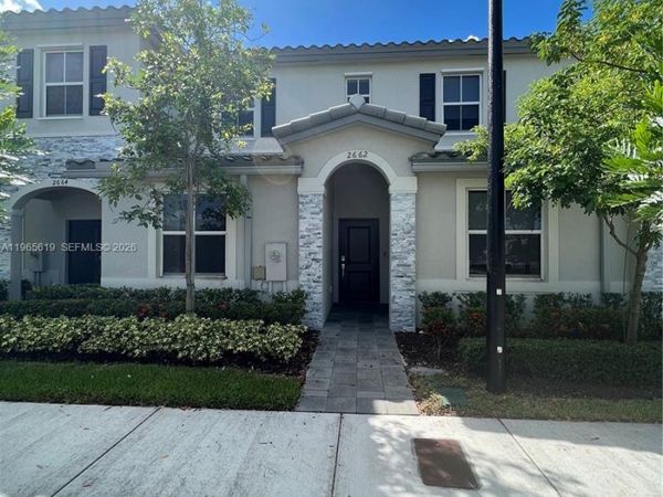 2672 SE 19th St , Homestead, FL 33035