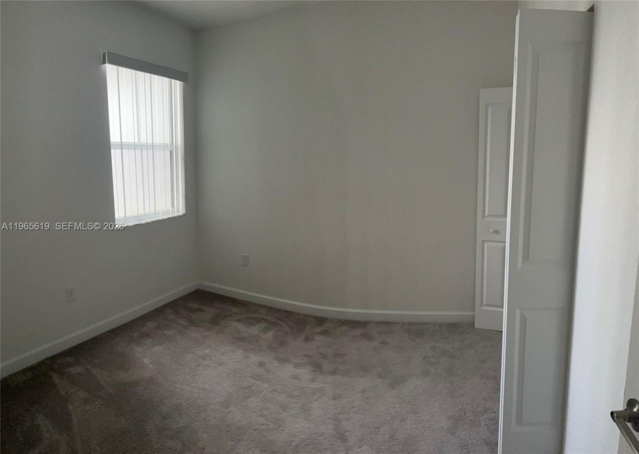 2672 SE 19th St , Homestead, FL 33035 Photo