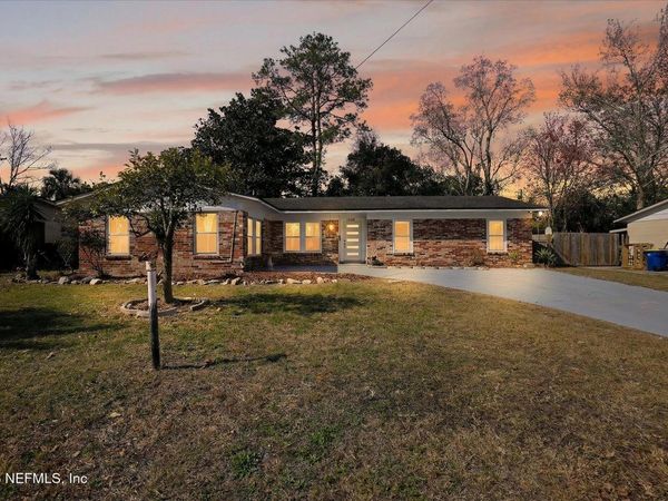 3520 JACONA Drive, Jacksonville, FL 32277