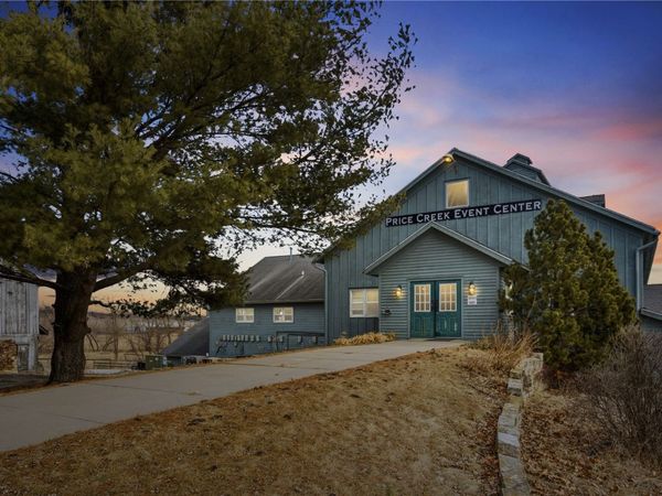 4709 220th Trail, Amana, IA 52203