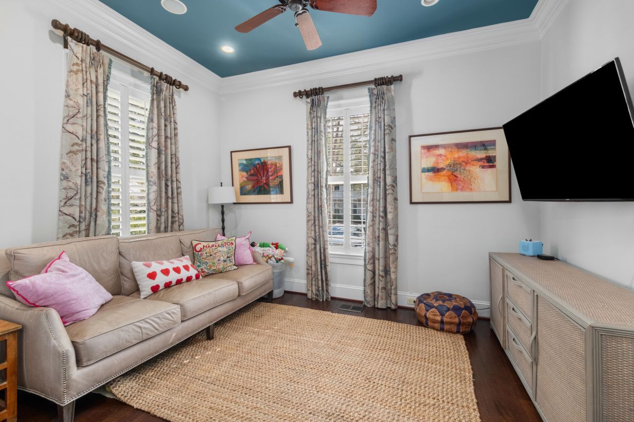 42 Dalton Street Photo 10