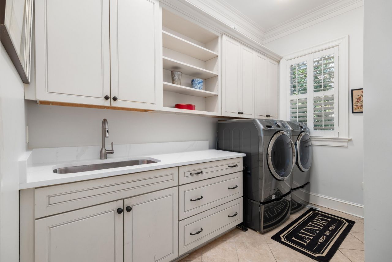 42 Dalton Street Photo 32