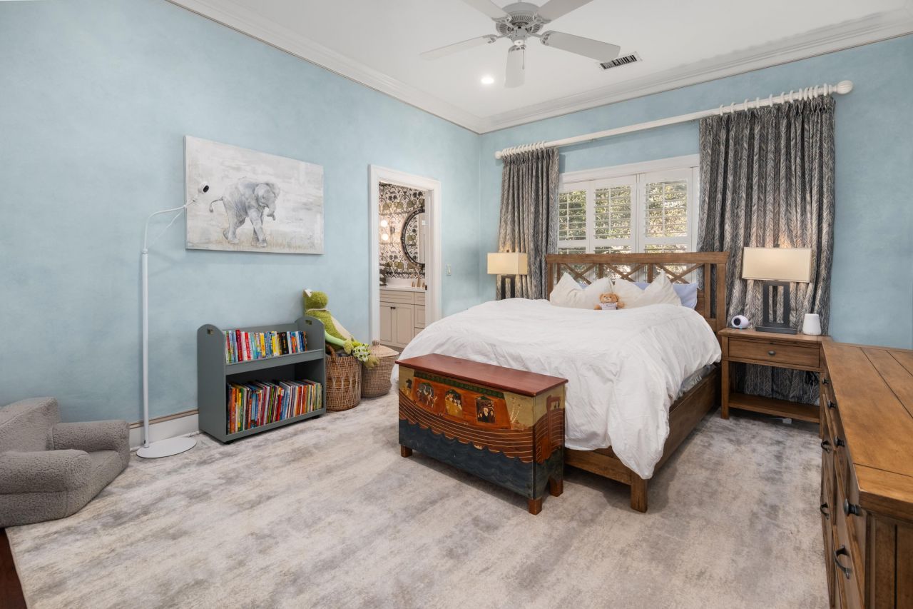 42 Dalton Street Photo 35