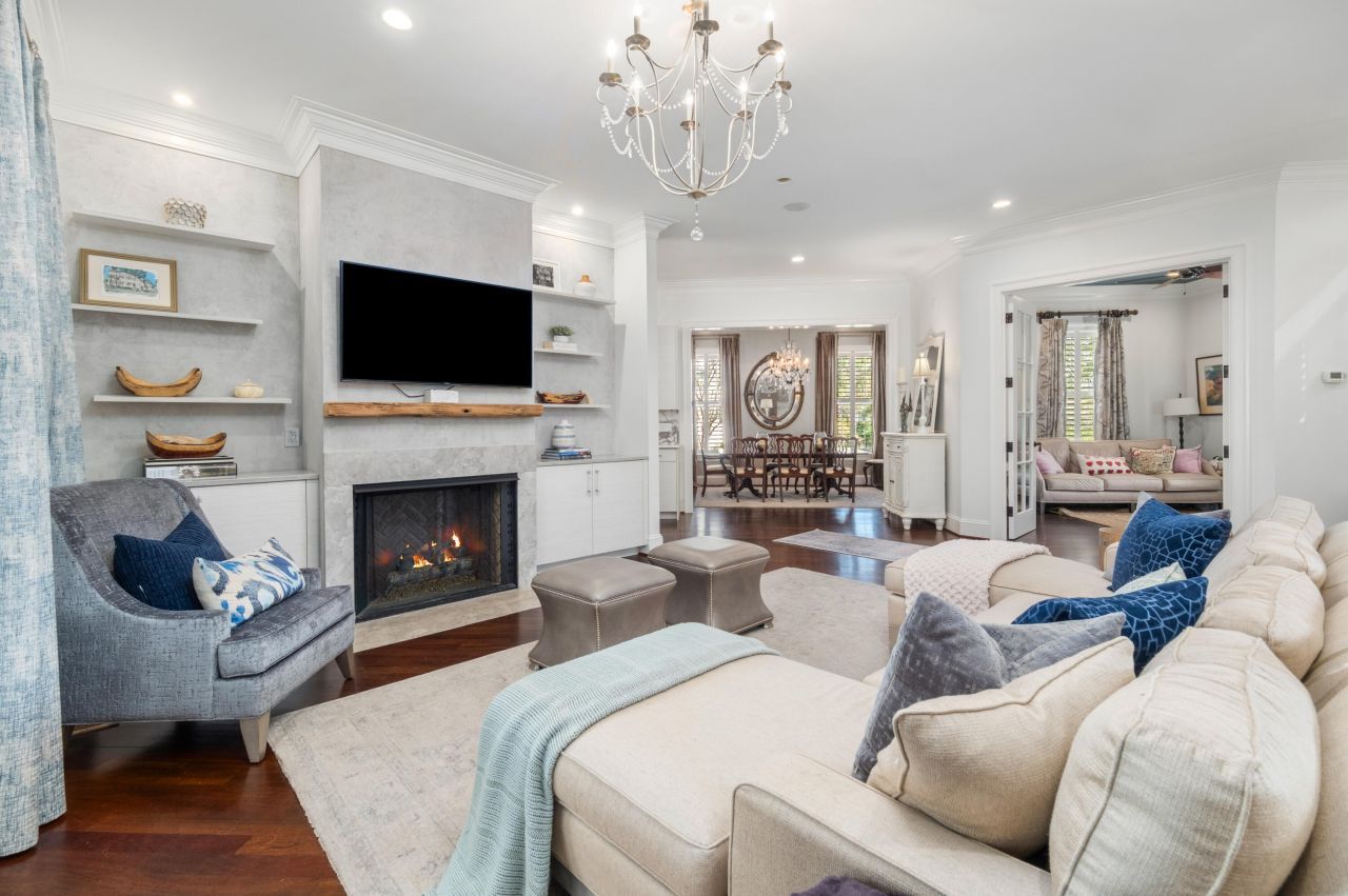 42 Dalton Street Photo 9