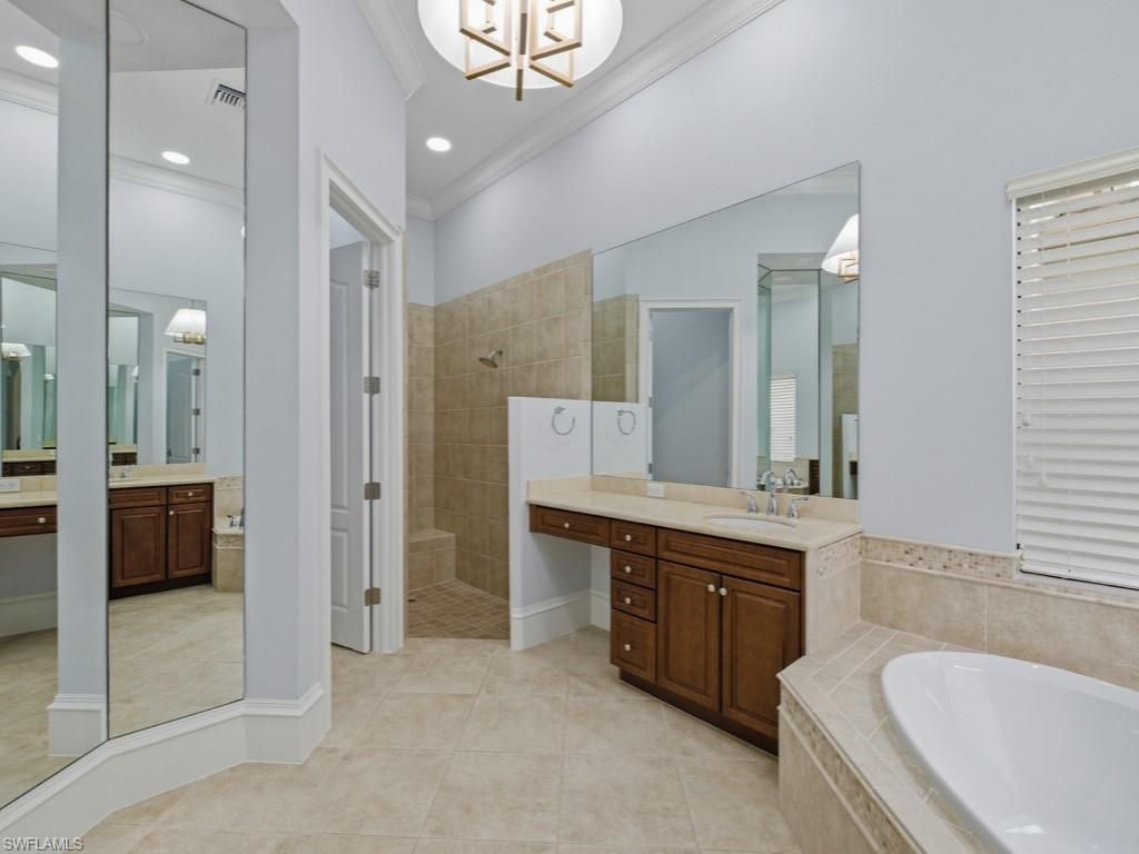 18091 Lagos Way, Naples, FL 34110 Photo