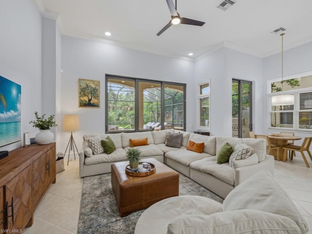 18091 Lagos Way, Naples, FL 34110 Photo