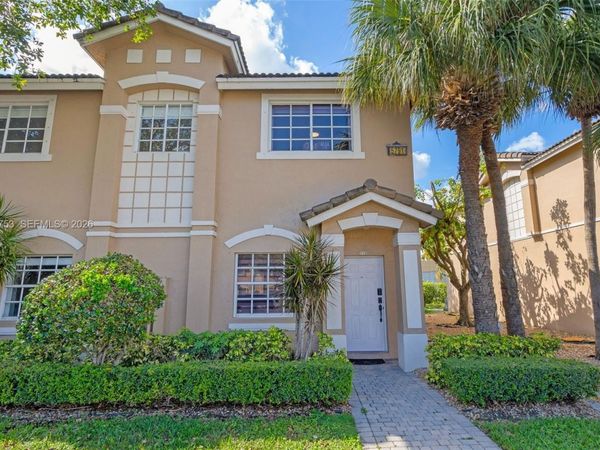 5791 NW 116th Ave, Unit 112, Doral, FL 33178