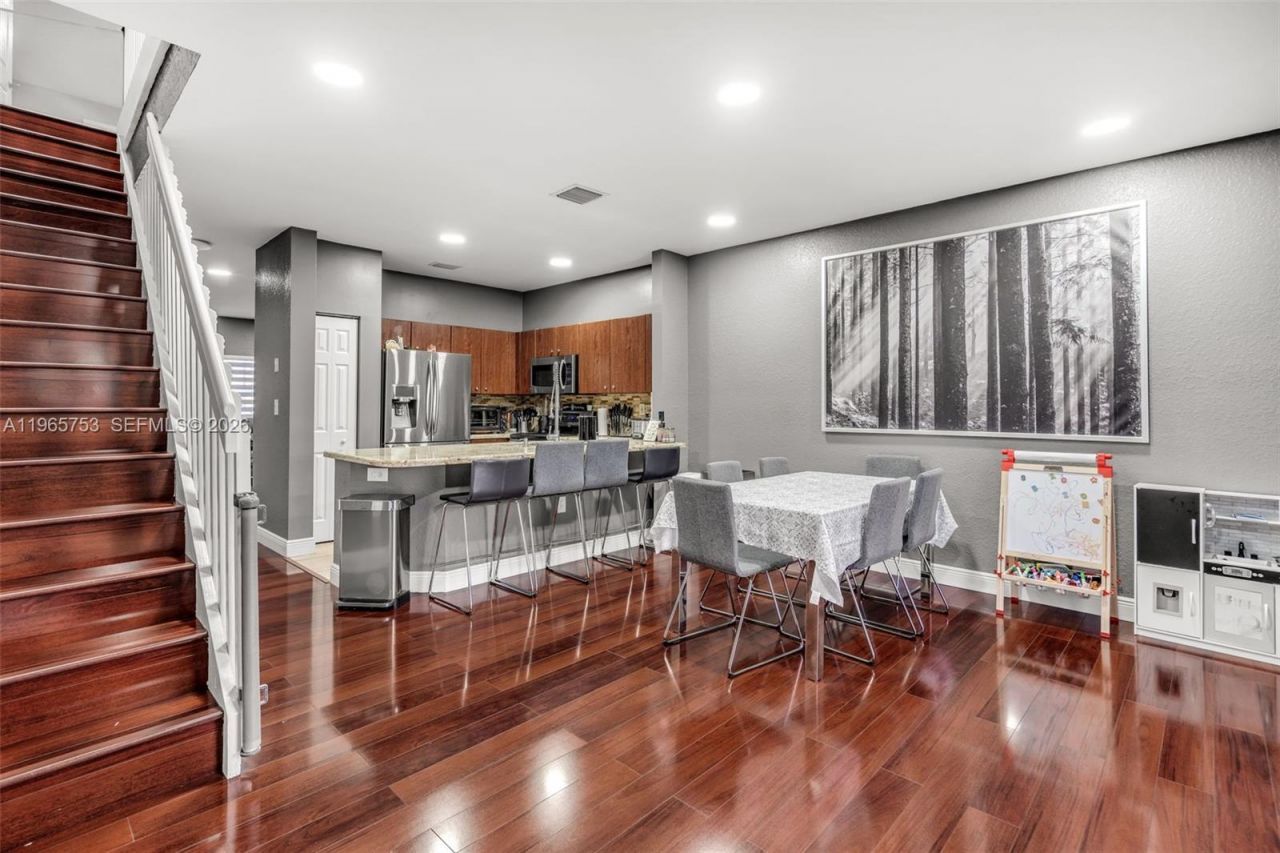 5791 NW 116th Ave, Unit 112, Doral, FL 33178 Photo