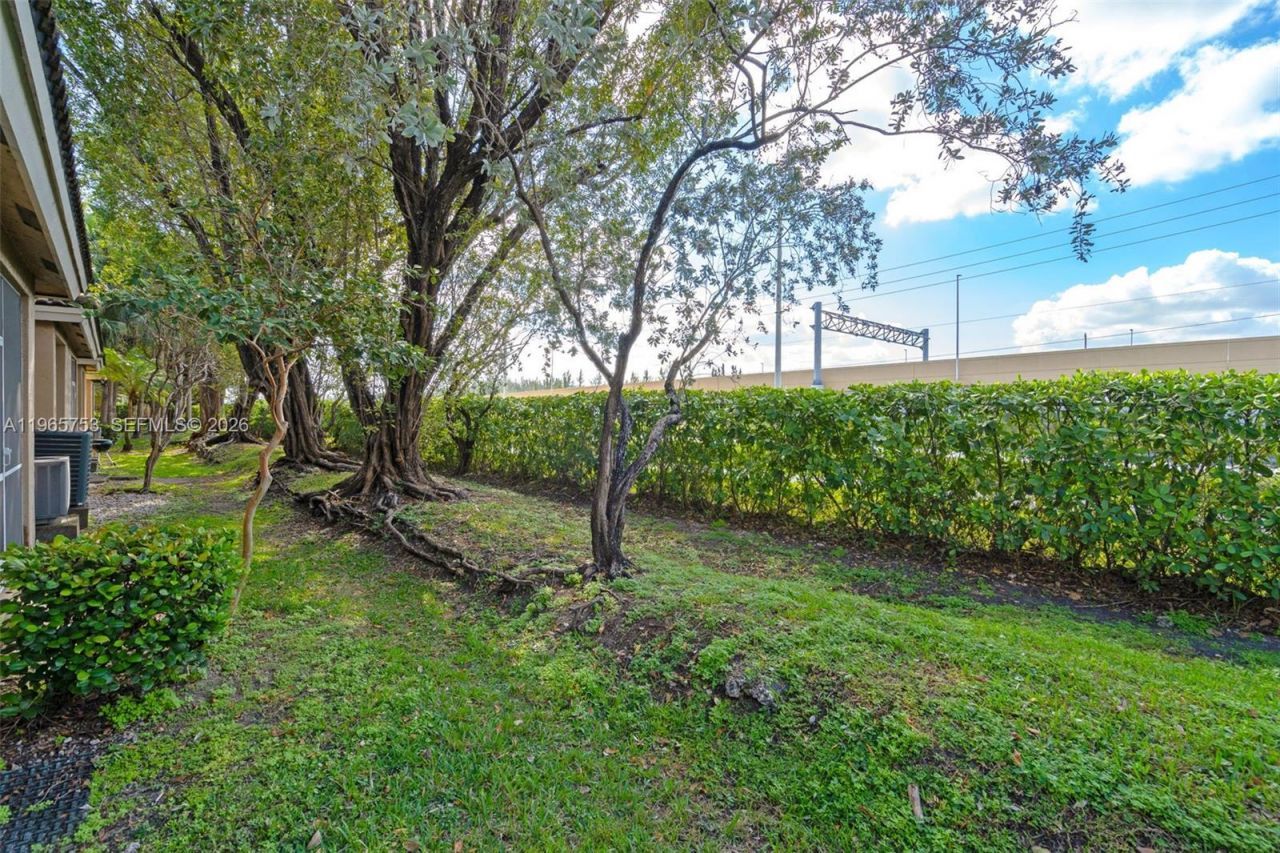 5791 NW 116th Ave, Unit 112, Doral, FL 33178 Photo