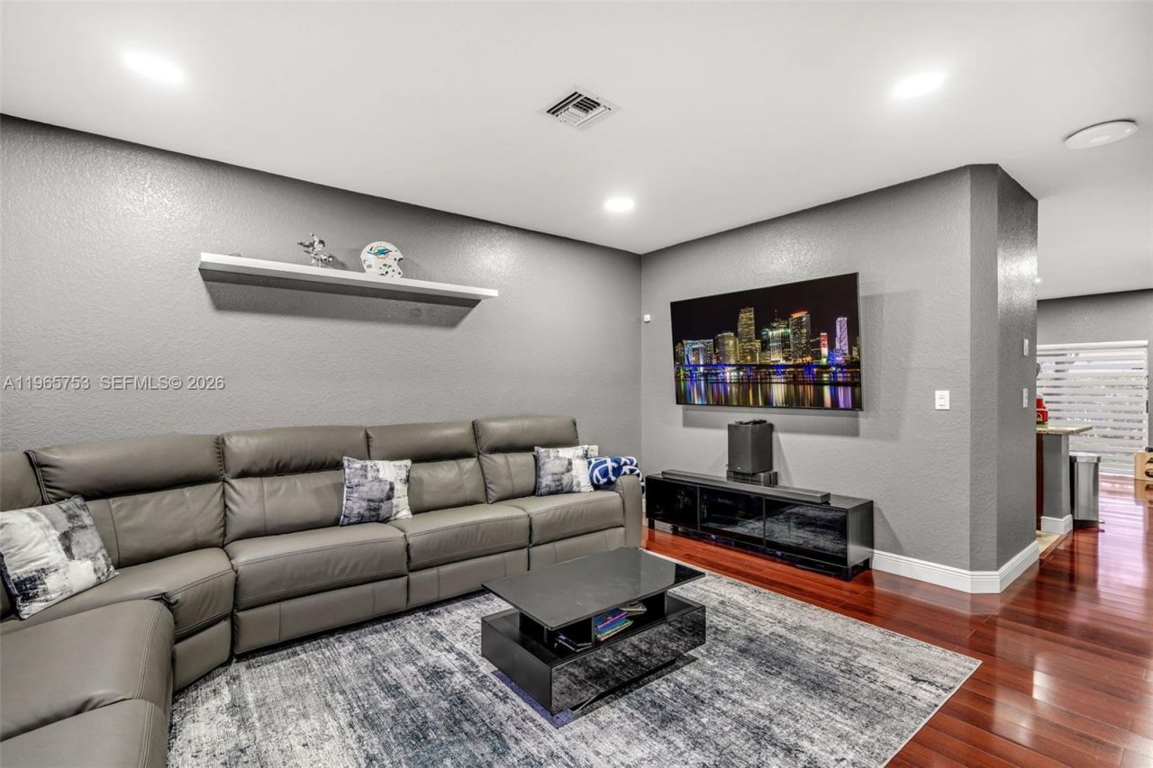 5791 NW 116th Ave, Unit 112, Doral, FL 33178 Photo