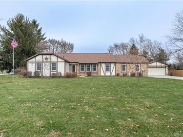 3864 Quailhollow Court, Springfield, OH 45502