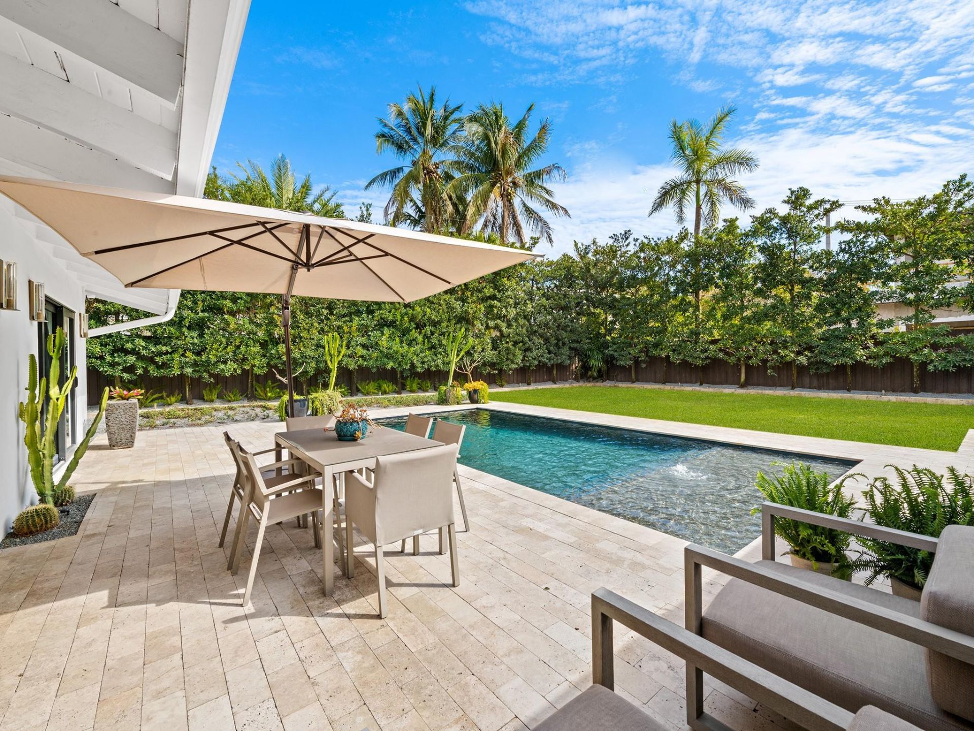 1610 Middle River Drive, Fort Lauderdale, FL 33305 Photo