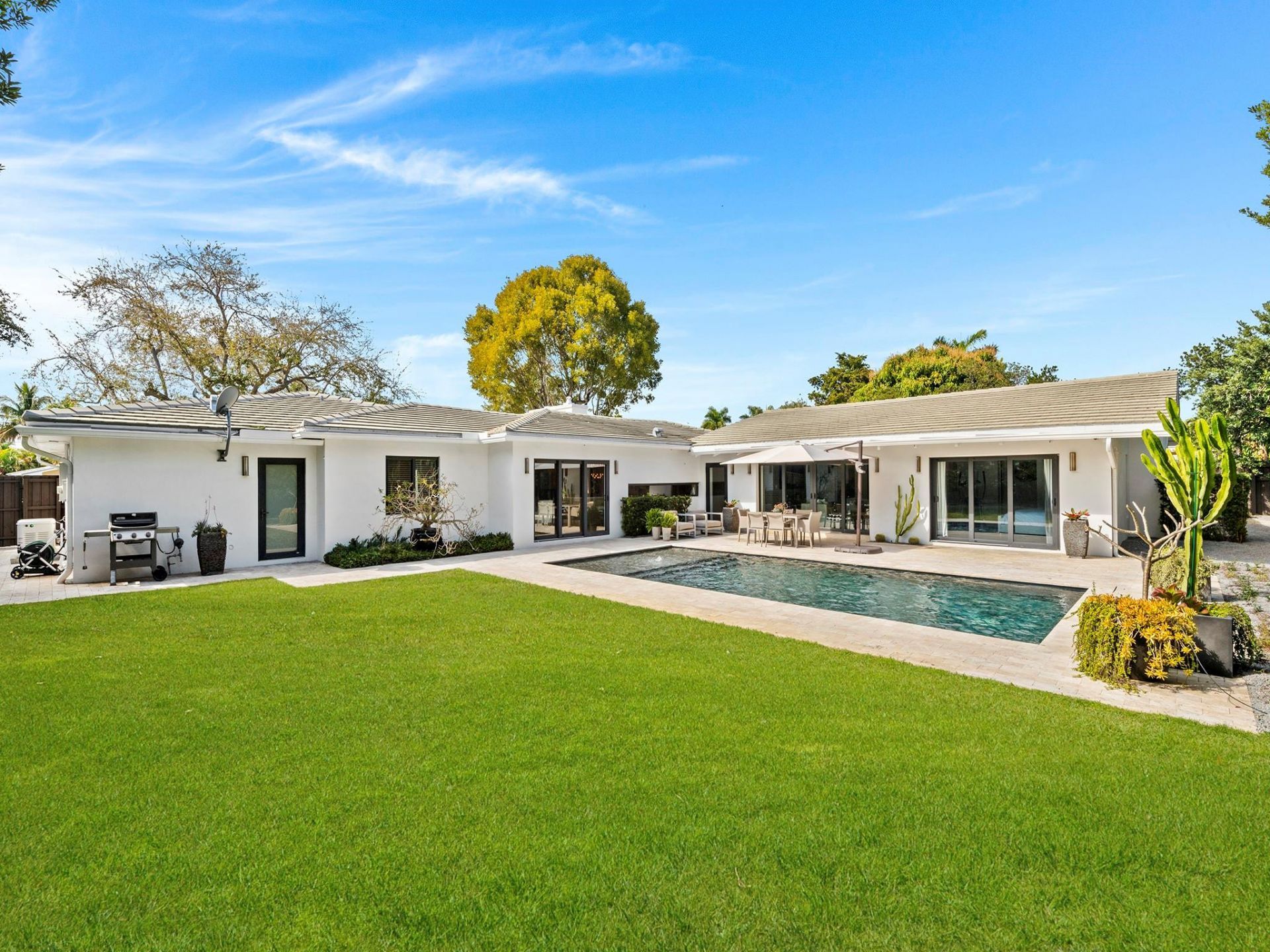 1610 Middle River Drive, Fort Lauderdale, FL 33305 Photo