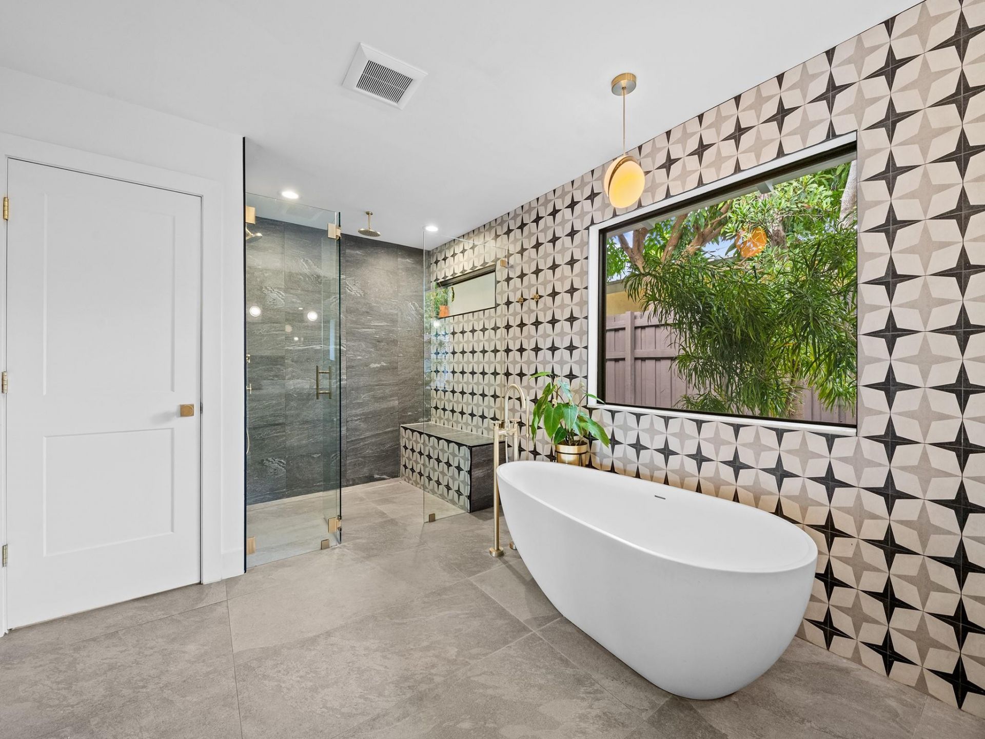 1610 Middle River Drive, Fort Lauderdale, FL 33305 Photo