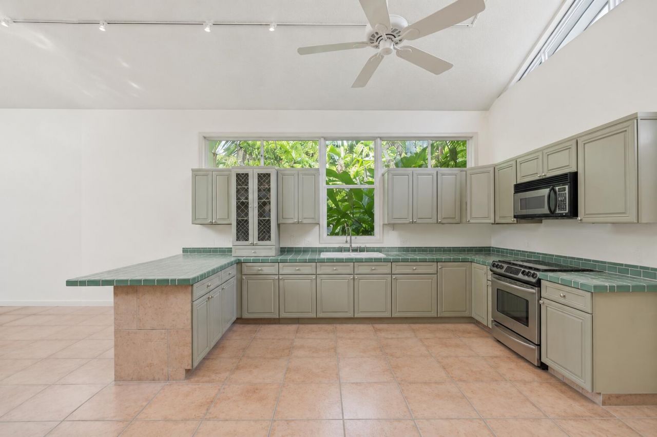2525 NE 21st Court, Fort Lauderdale, FL 33305 Photo