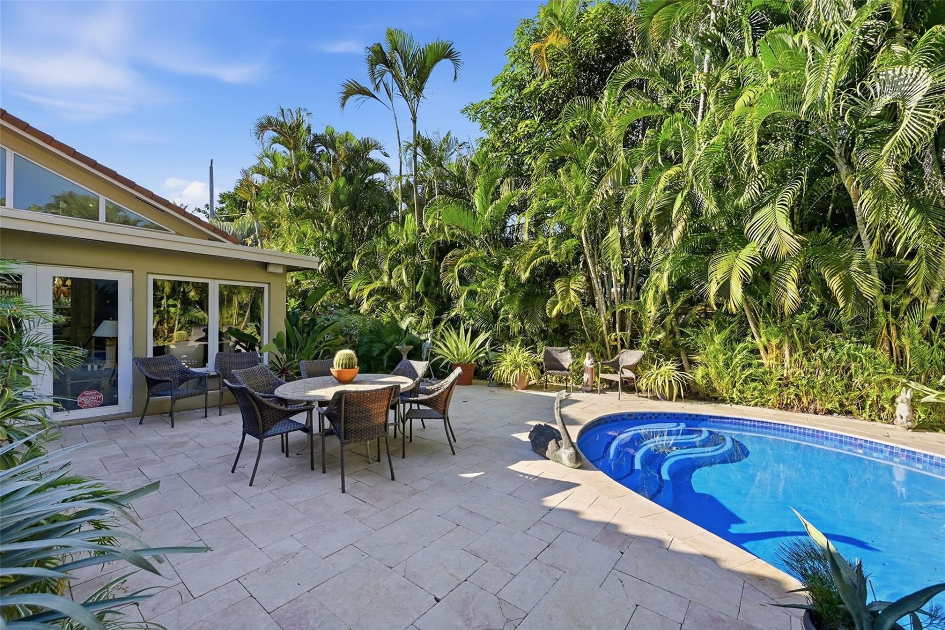 2525 NE 21st Court, Fort Lauderdale, FL 33305 Photo