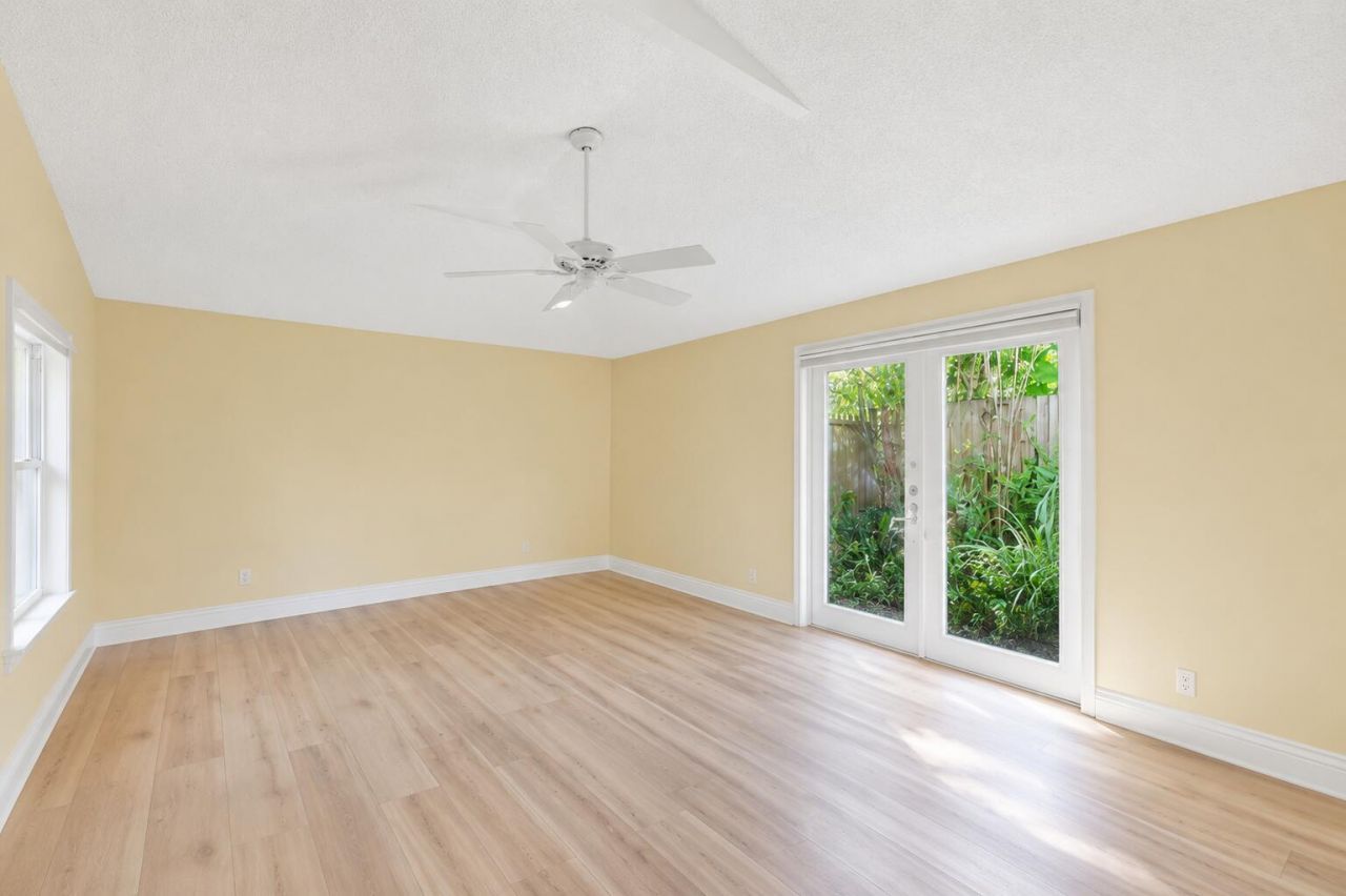 2525 NE 21st Court, Fort Lauderdale, FL 33305 Photo