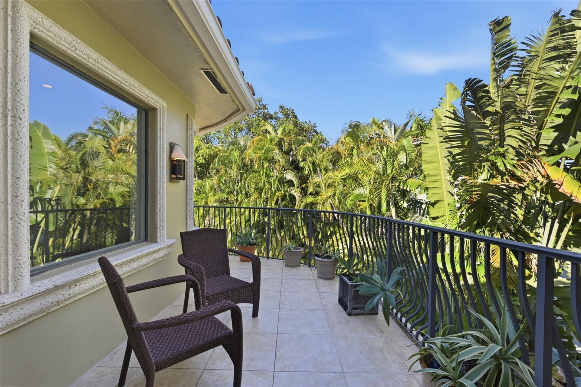 2525 NE 21st Court, Fort Lauderdale, FL 33305 Photo