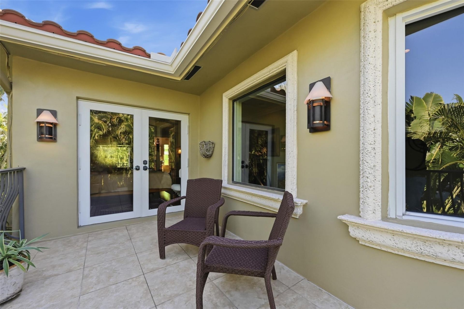 2525 NE 21st Court, Fort Lauderdale, FL 33305 Photo