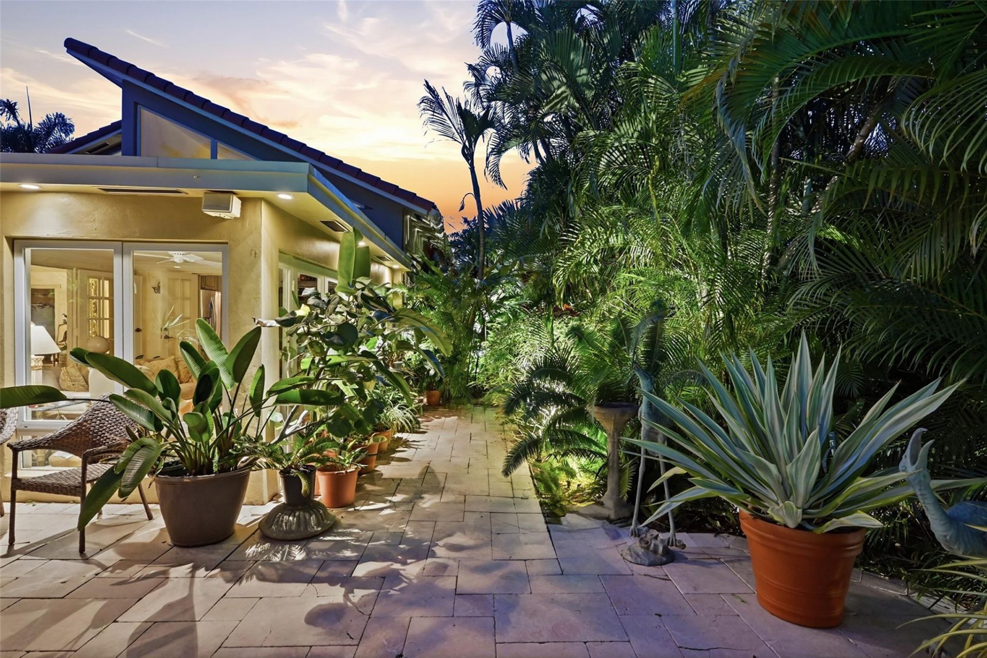 2525 NE 21st Court, Fort Lauderdale, FL 33305 Photo