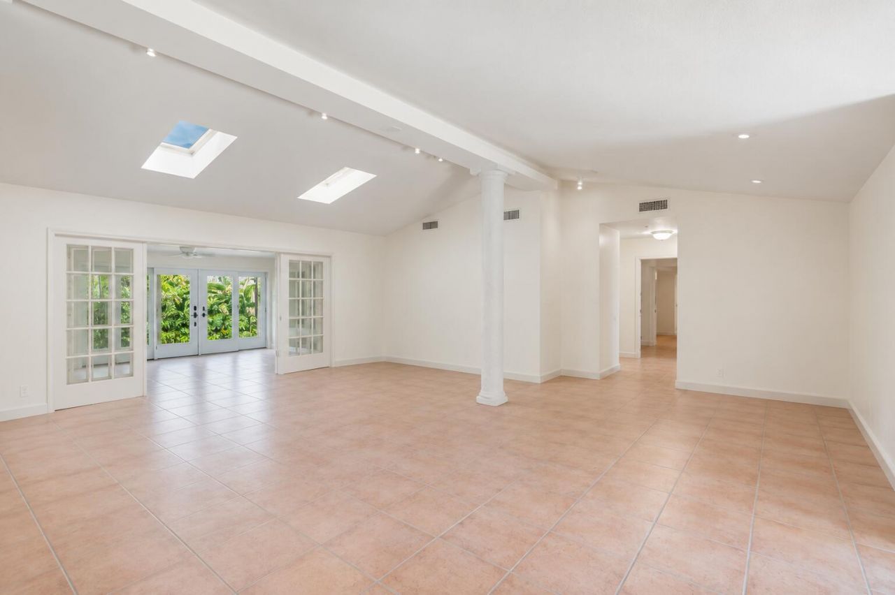 2525 NE 21st Court, Fort Lauderdale, FL 33305 Photo