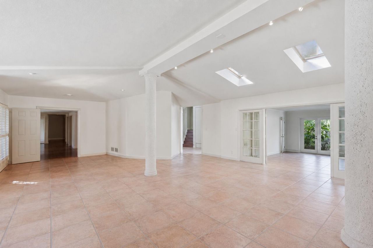 2525 NE 21st Court, Fort Lauderdale, FL 33305 Photo