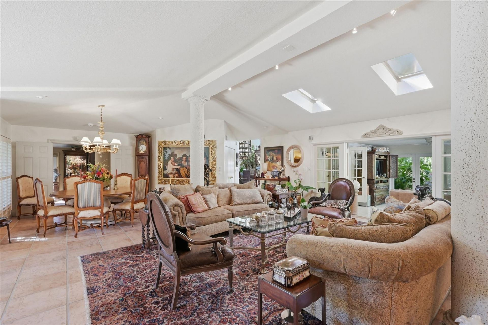 2525 NE 21st Court, Fort Lauderdale, FL 33305 Photo