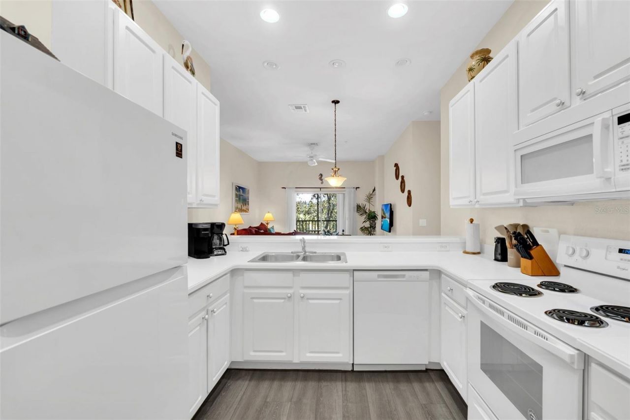 615 Lucaya Loop, Davenport, FL 33897 Photo
