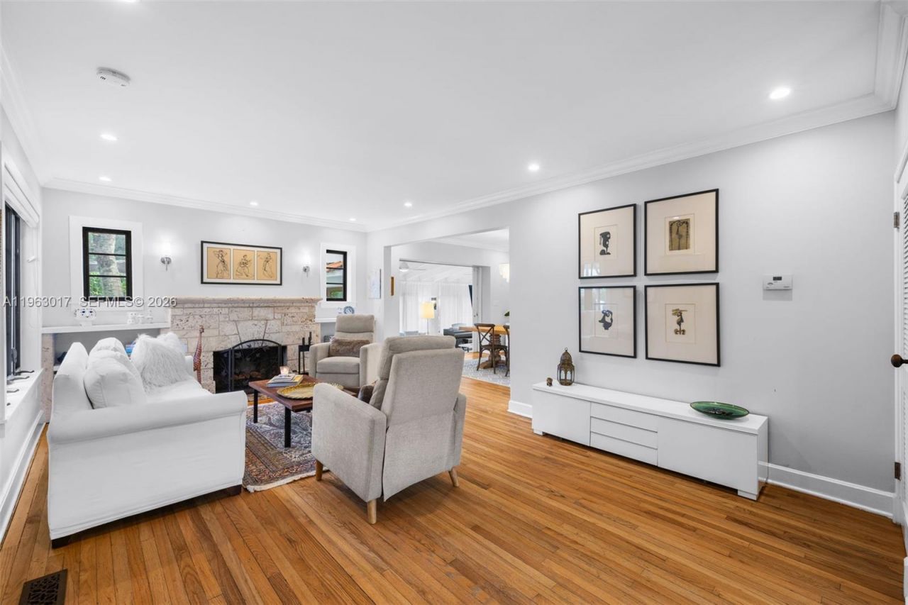 1240 Castile Ave, Coral Gables, FL 33134 Photo