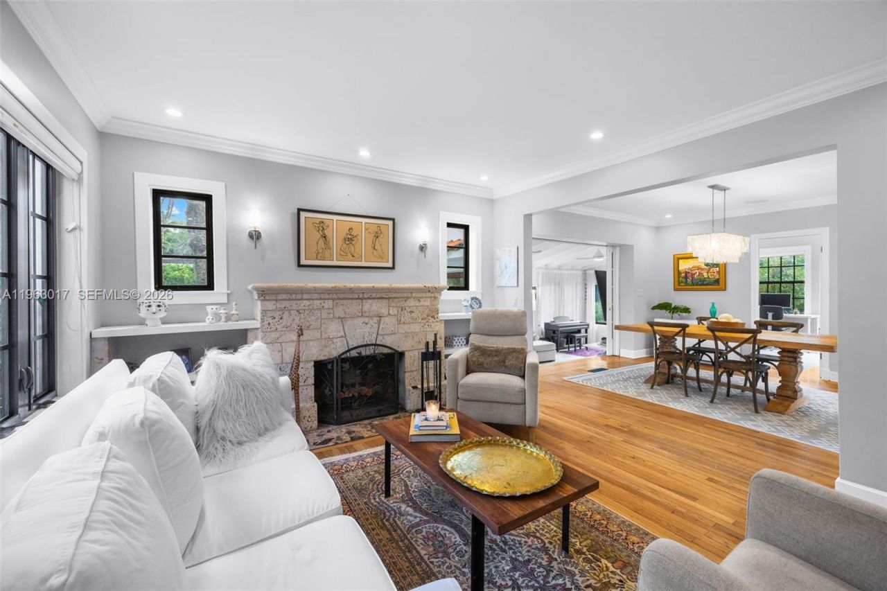 1240 Castile Ave, Coral Gables, FL 33134 Photo