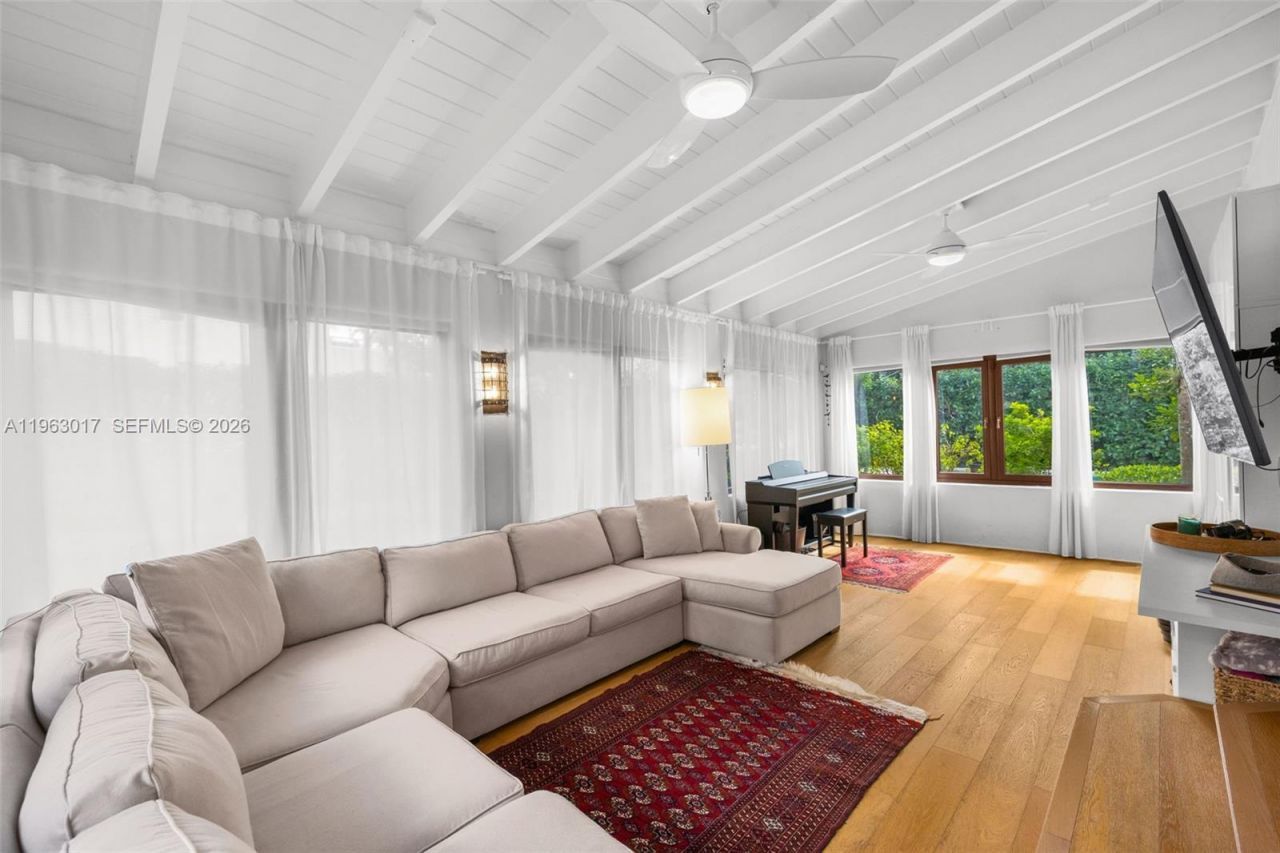 1240 Castile Ave, Coral Gables, FL 33134 Photo