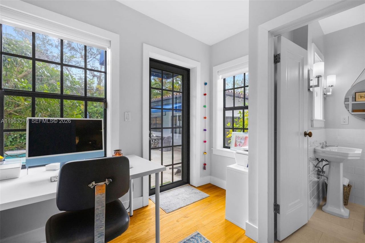 1240 Castile Ave, Coral Gables, FL 33134 Photo