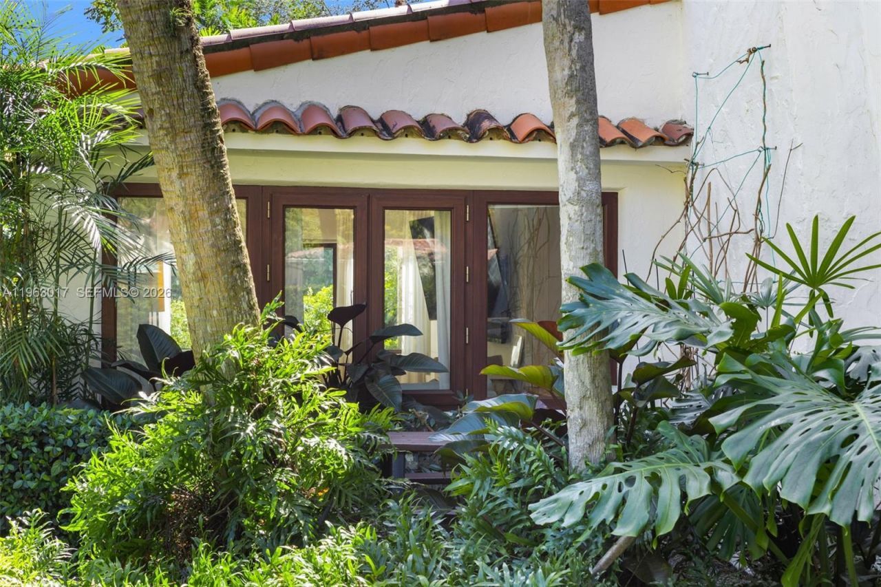 1240 Castile Ave, Coral Gables, FL 33134 Photo