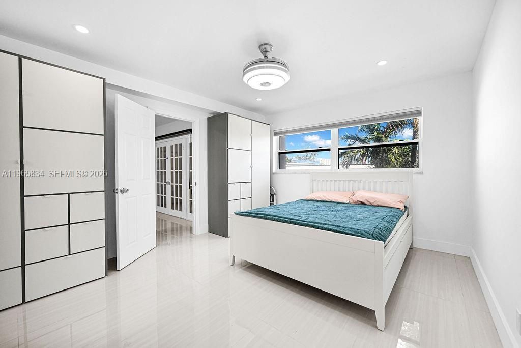 410 SE 2nd St, Unit 223, Hallandale Beach, FL 33009 Photo