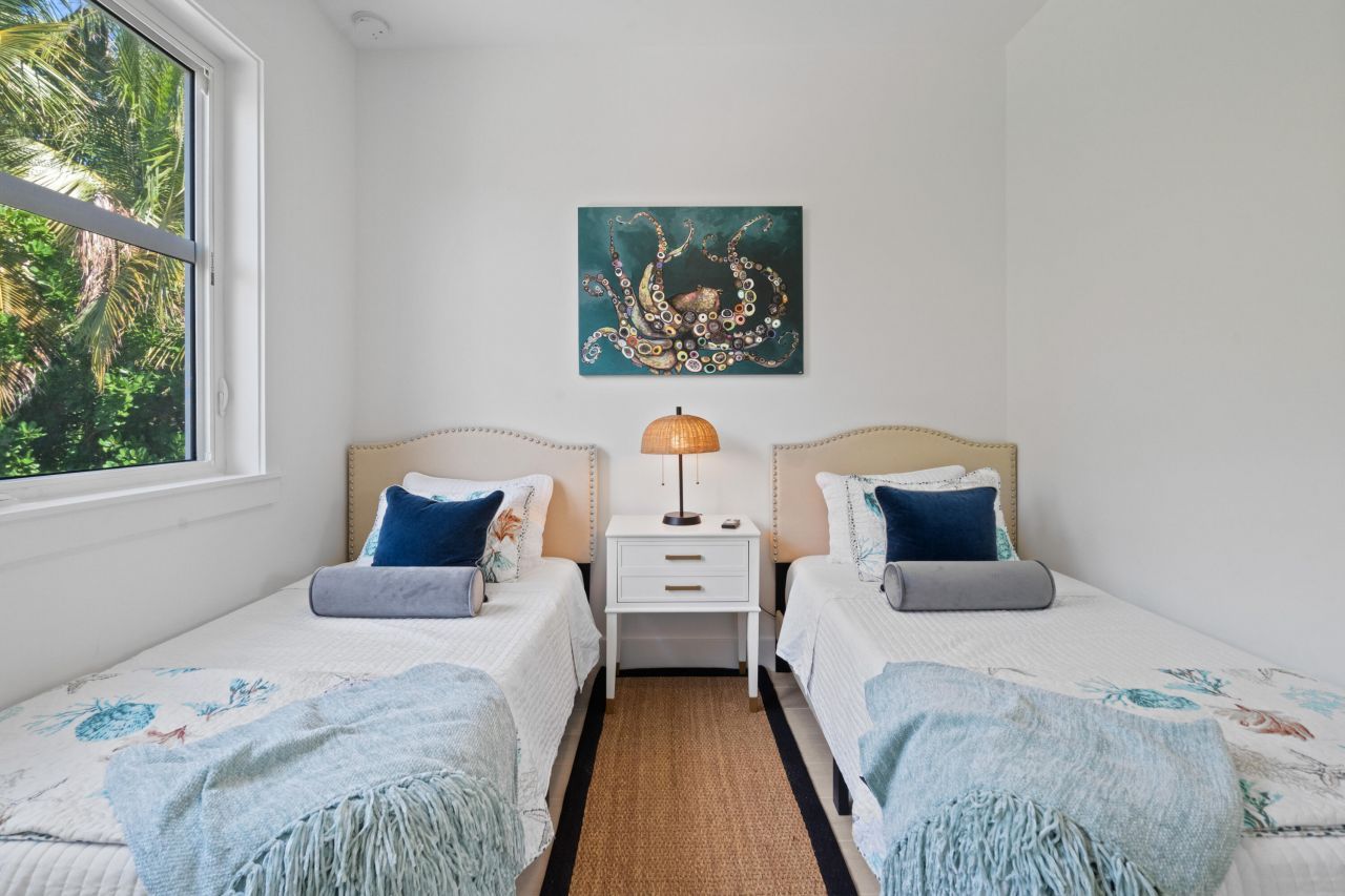 84745 Old Highway, Unit 4, Islamorada, FL 33036 Photo